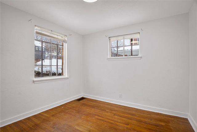 822 Harden Dr, Ross Twp, PA 15229