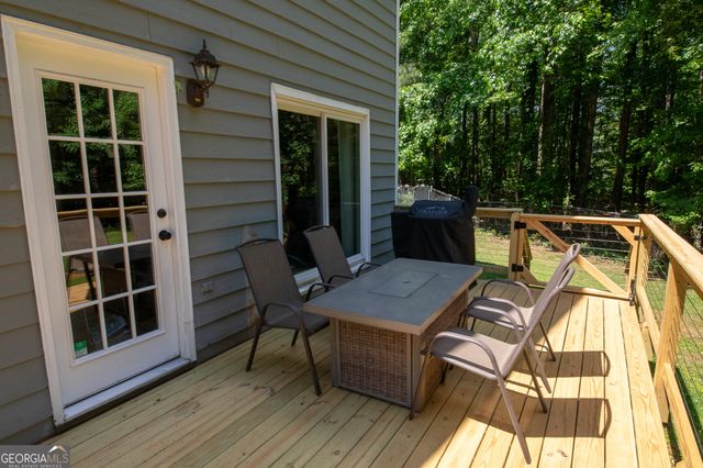 64 Manchester Drive, Newnan, GA 30265