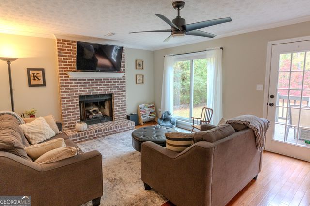 64 Manchester Drive, Newnan, GA 30265