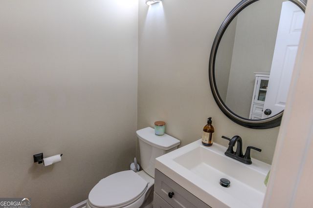 64 Manchester Drive, Newnan, GA 30265