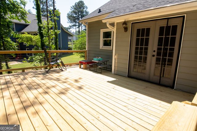 64 Manchester Drive, Newnan, GA 30265