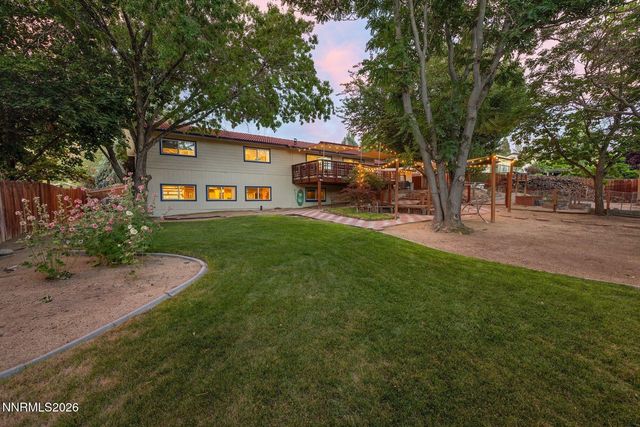 2255 Parkway Drive, Reno, NV 89502