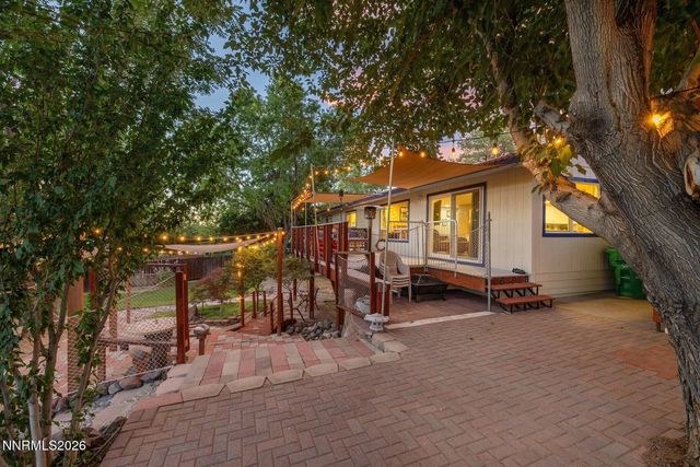 2255 Parkway Drive, Reno, NV 89502