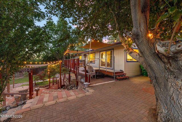 2255 Parkway Drive, Reno, NV 89502