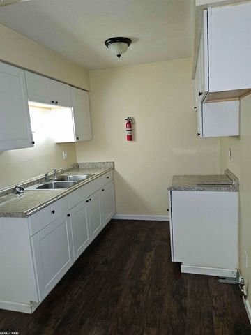 30241 Utica Rd Road, Roseville, MI 48066