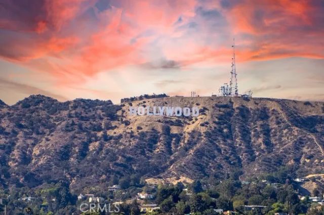 5820 La Mirada Avenue 401, Hollywood, CA 90038