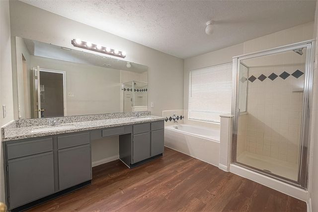 17523 Coventry Oaks Drive, Houston, TX 77084