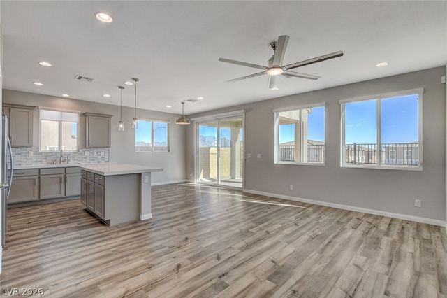 8586 Felker Street, Las Vegas, NV 89166