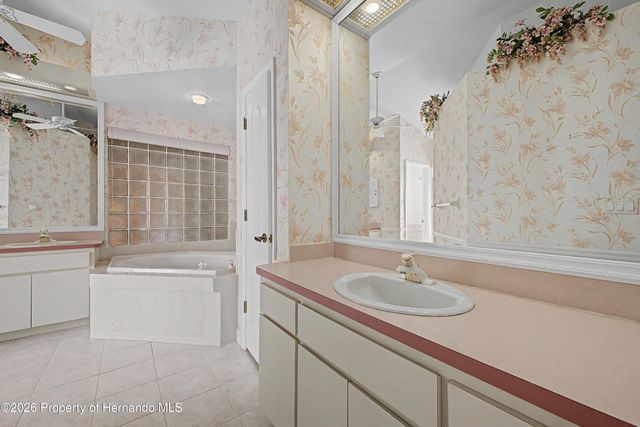 2317 Scenic Hill Drive, Spring Hill, FL 34606