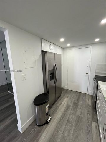 18071 BISCAYNE BLVD 1702, Aventura, FL 33160