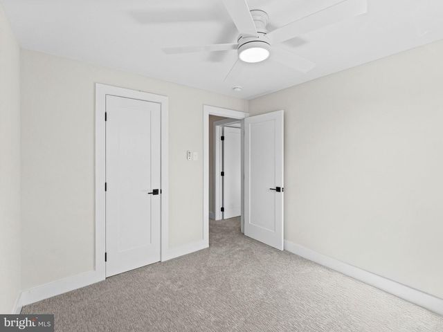 15 ARROWHEAD DR, Marlton, NJ 08053