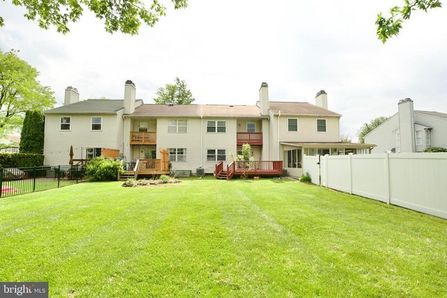 106 RED HAVEN DR, North Wales, PA 19454