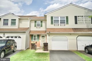 106 RED HAVEN DR, North Wales, PA 19454