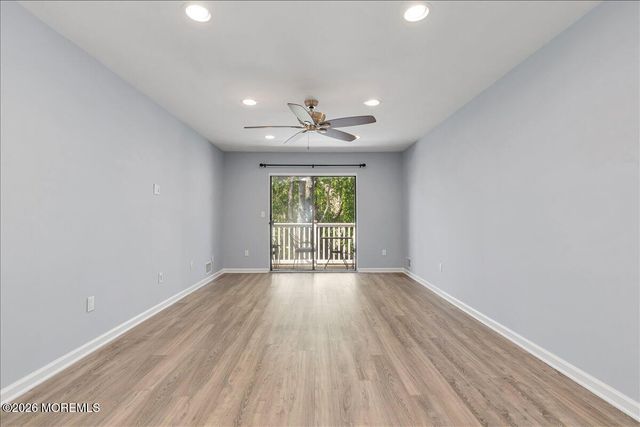 13 Elizabeth Court, Tinton Falls, NJ 07724