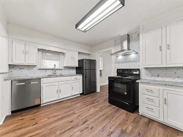 144 Centerview St., Hot Springs, AR 71913