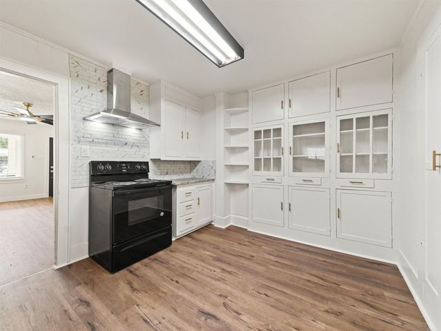 144 Centerview St., Hot Springs, AR 71913