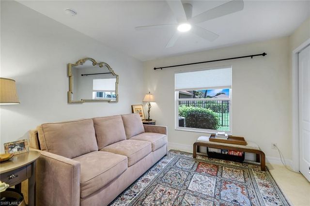 1654 Triangle Palm TER, Naples, FL 34119