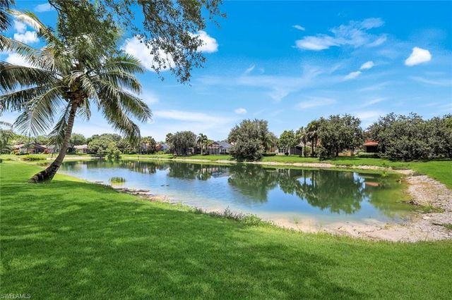 1654 Triangle Palm TER, Naples, FL 34119