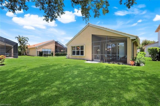 1654 Triangle Palm TER, Naples, FL 34119