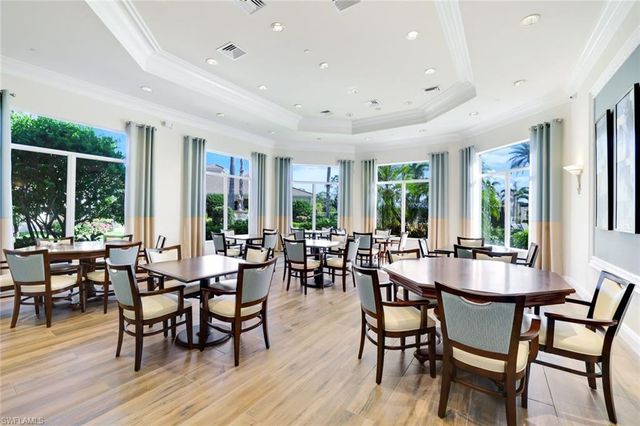 1654 Triangle Palm TER, Naples, FL 34119