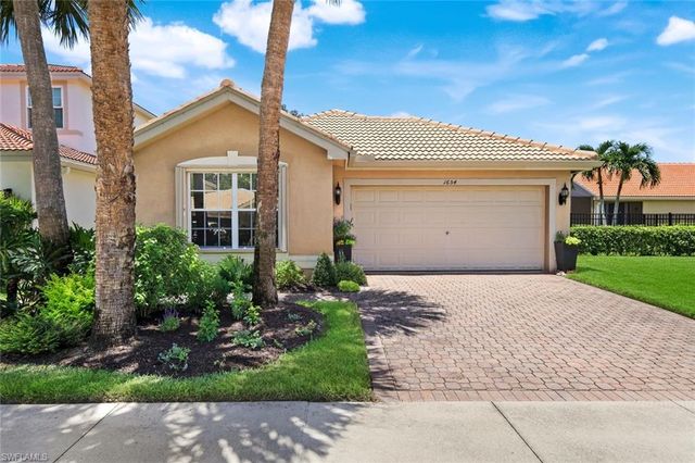 1654 Triangle Palm TER, Naples, FL 34119