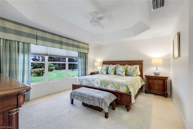 1654 Triangle Palm TER, Naples, FL 34119