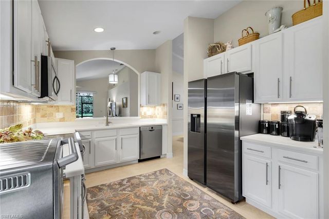 1654 Triangle Palm TER, Naples, FL 34119