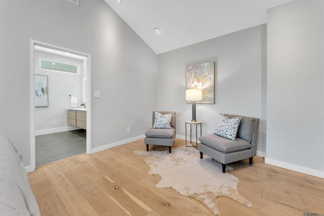 5926 Menlo Dr, Baton Rouge, LA 70808