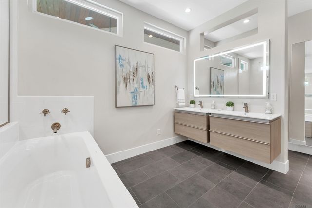 5926 Menlo Dr, Baton Rouge, LA 70808