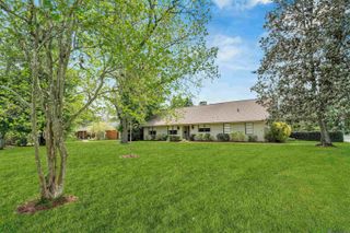 5926 Menlo Dr, Baton Rouge, LA 70808