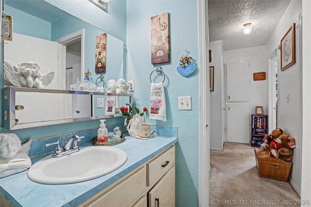 1750 S Poplar Avenue, Broken Arrow, OK 74011