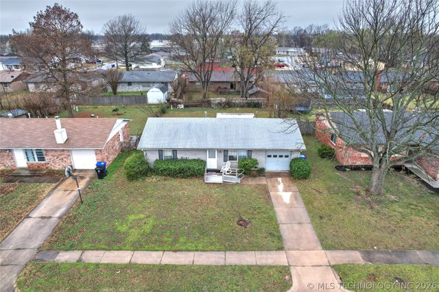 1750 S Poplar Avenue, Broken Arrow, OK 74011