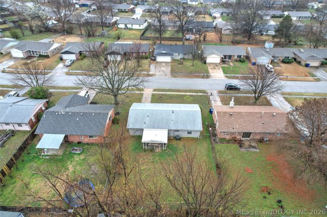 1750 S Poplar Avenue, Broken Arrow, OK 74011