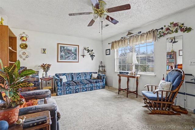 1750 S Poplar Avenue, Broken Arrow, OK 74011