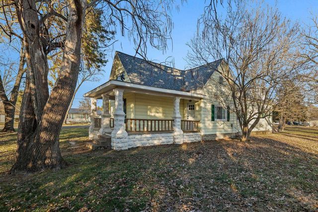 101 Marilyn Avenue, Centralia, IL 62801