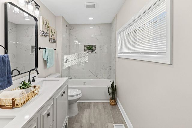 101 Marilyn Avenue, Centralia, IL 62801