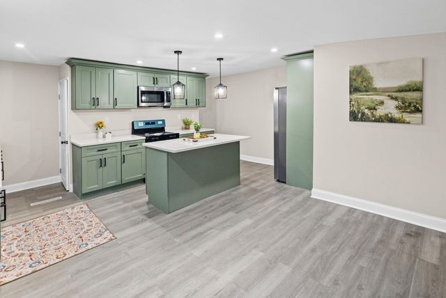 101 Marilyn Avenue, Centralia, IL 62801