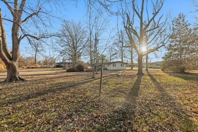 101 Marilyn Avenue, Centralia, IL 62801