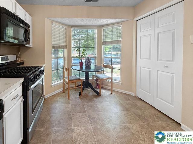1978 Willings Lane, Lower Saucon Twp, PA 18055