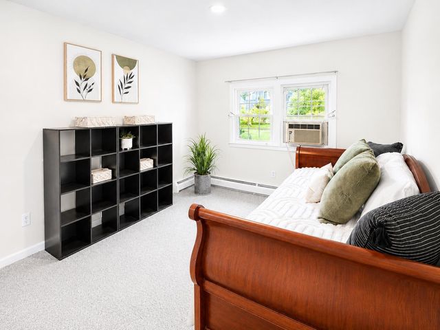 3 Sioux Avenue, Nashua, NH 03063