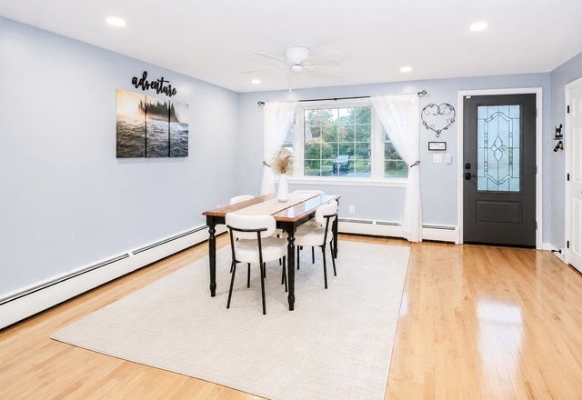 3 Sioux Avenue, Nashua, NH 03063
