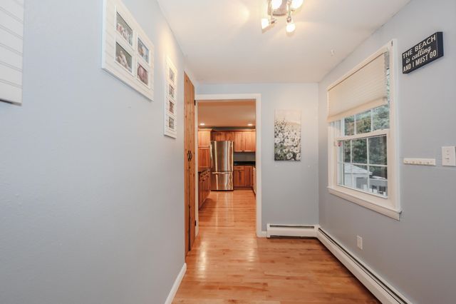 3 Sioux Avenue, Nashua, NH 03063