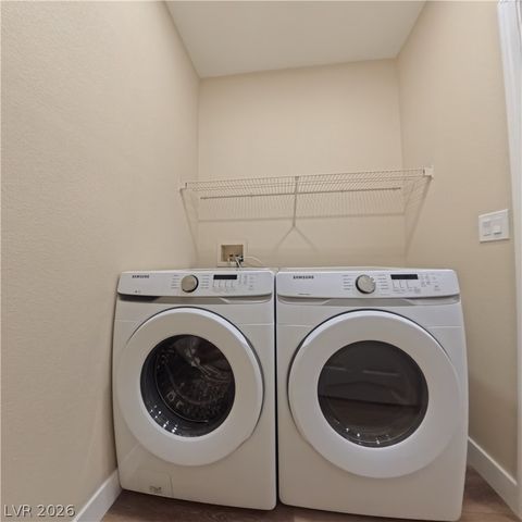 7151 South Durango Drive 213, Las Vegas, NV 89113