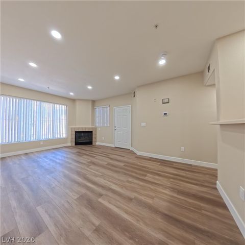 7151 South Durango Drive 213, Las Vegas, NV 89113