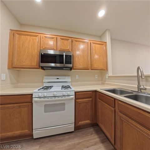 7151 South Durango Drive 213, Las Vegas, NV 89113