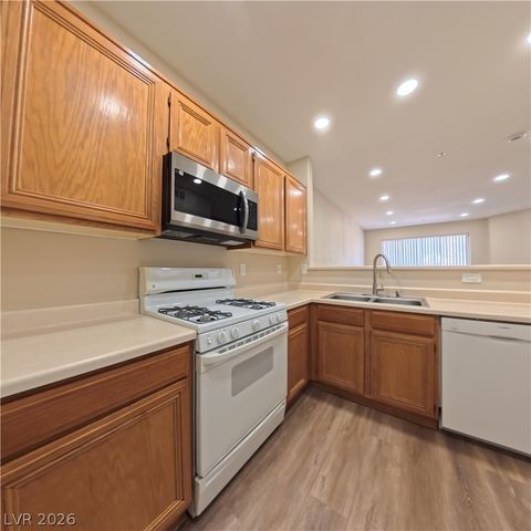 7151 South Durango Drive 213, Las Vegas, NV 89113