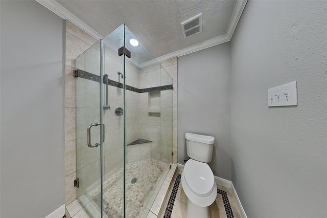 17326 Masonridge Drive, Houston, TX 77095