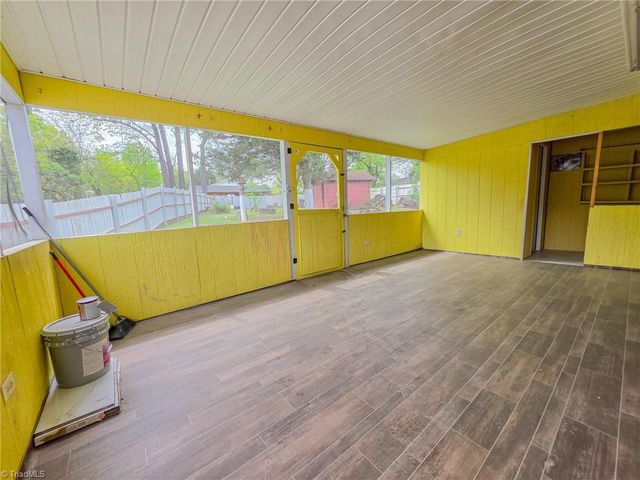 1104 Wise Avenue, High Point, NC 27260