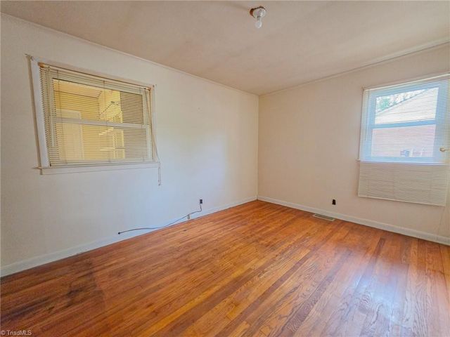 1104 Wise Avenue, High Point, NC 27260