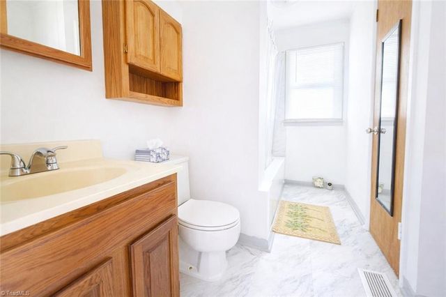 1104 Wise Avenue, High Point, NC 27260